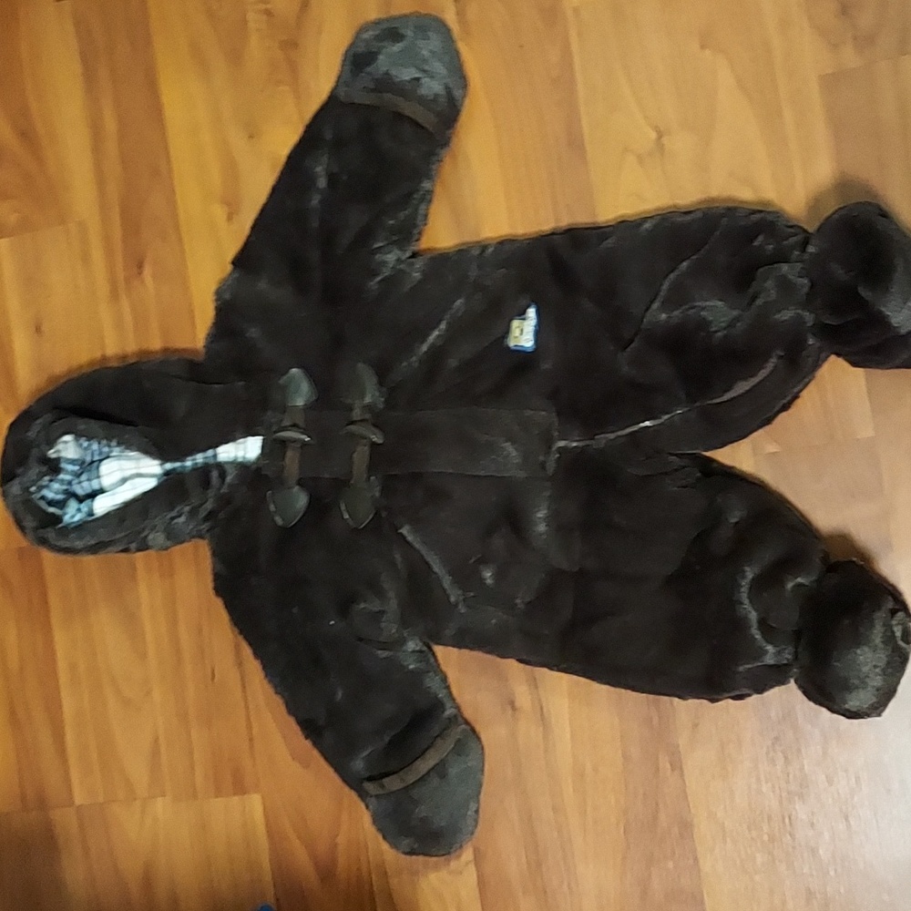 Rothschild Infant Snowsuit..6-9mo